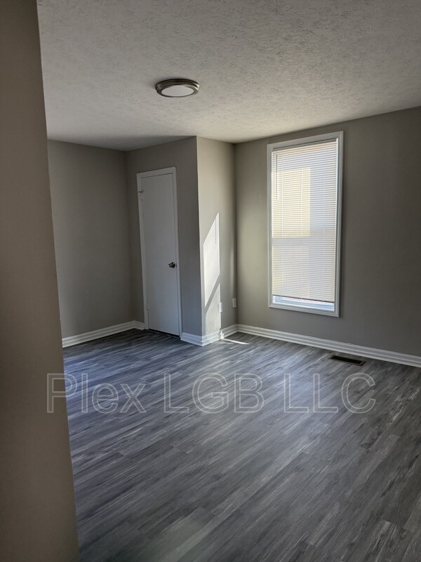 Foto del edificio - 12 Heard St