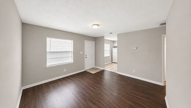Photo - 921 E Poinsettia Ave. Apartment
