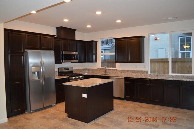 Foto del edificio - 6741 Peppergrass Drive