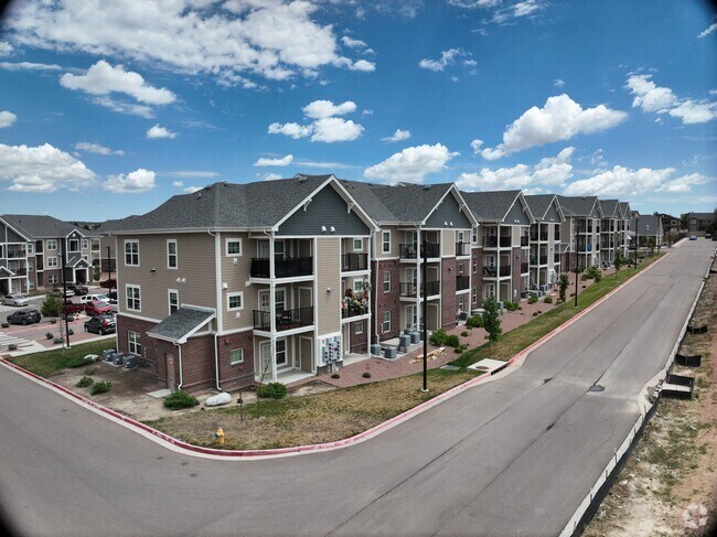 Exterior 3D - The Creek at Cottonwood