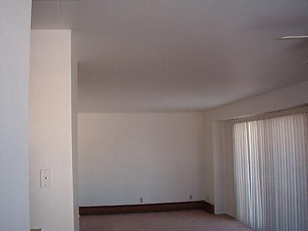  - 719 E Chestnut