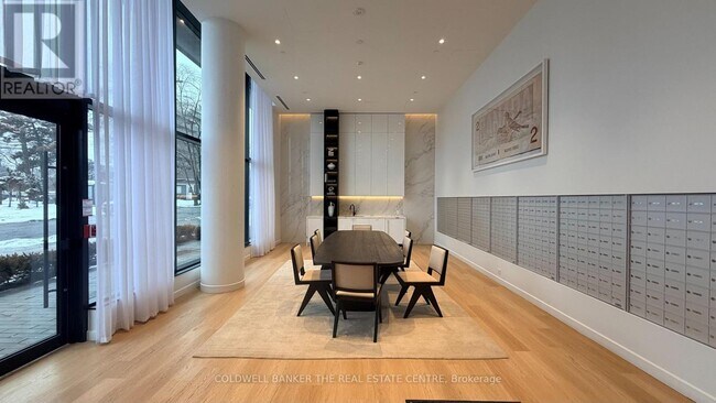 Building Photo - 3009 Novar Rd