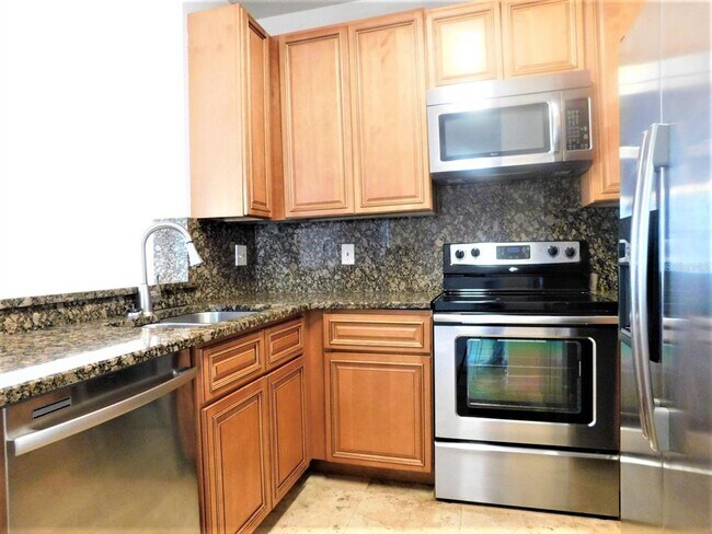 Building Photo - 2674 Robert Trent Jones Dr