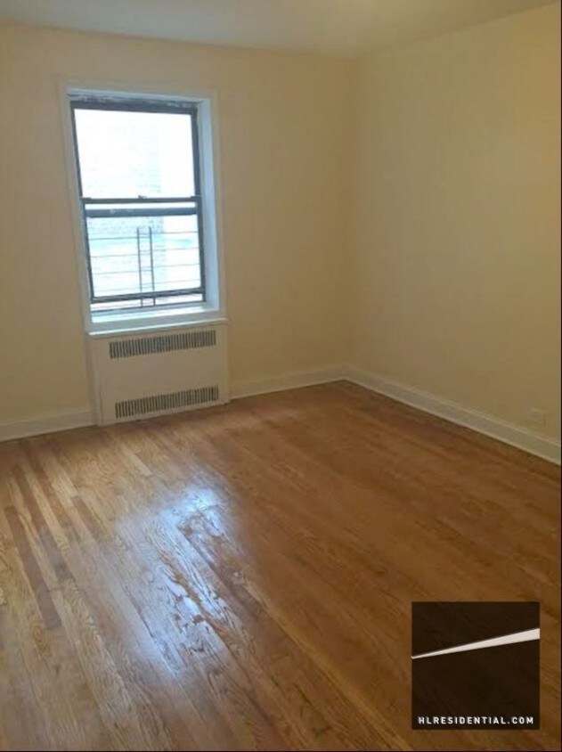 Foto del edificio - 667 E 34th St