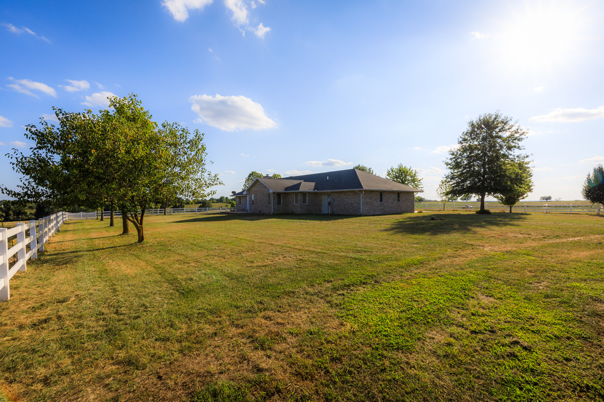Primary Photo - 182 Hwy CC