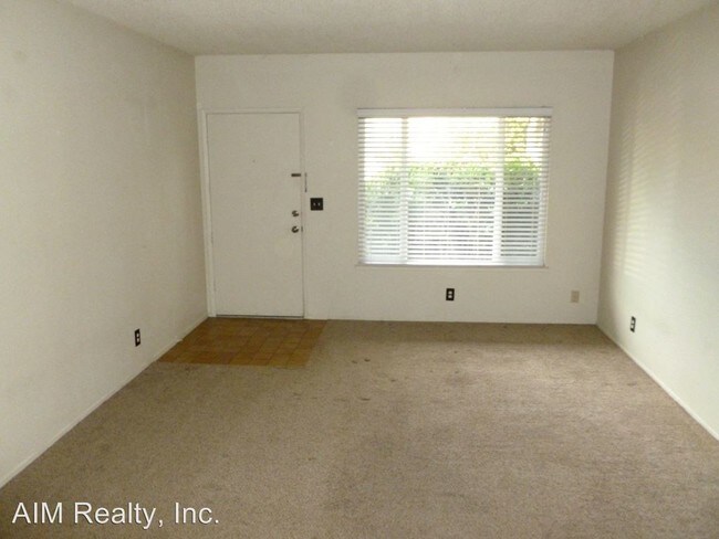 Foto del edificio - 2 br, 2 bath House - 2806 SOUTH WHITNEY BLVD