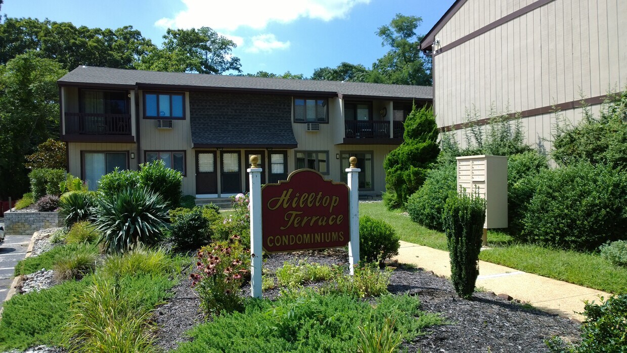7 Hilltop Ter Unit A7, Highlands, NJ 07732 Condo for Rent in