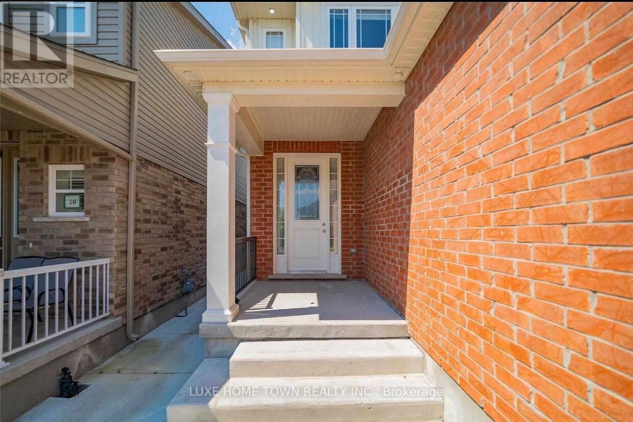 Building Photo - 6 WILLOWRUN(UPPER) DRIVE