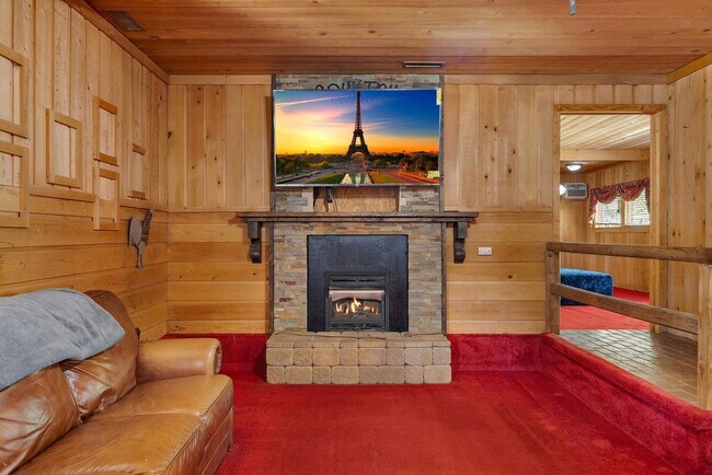 Foto del edificio - 1058 Pine Log Rd