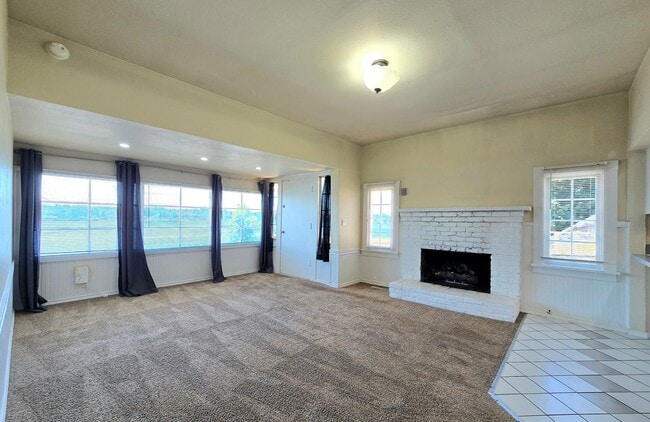 Building Photo - 3 Bedroom Home in Lake Stevens -  Pet Frie...