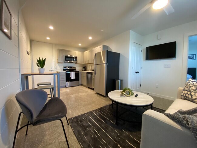Unidad Sala de estar/Cocina - Studio Arms Apartments