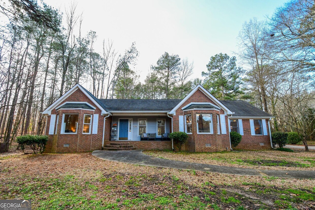 Foto principal - 160 Farm Ln
