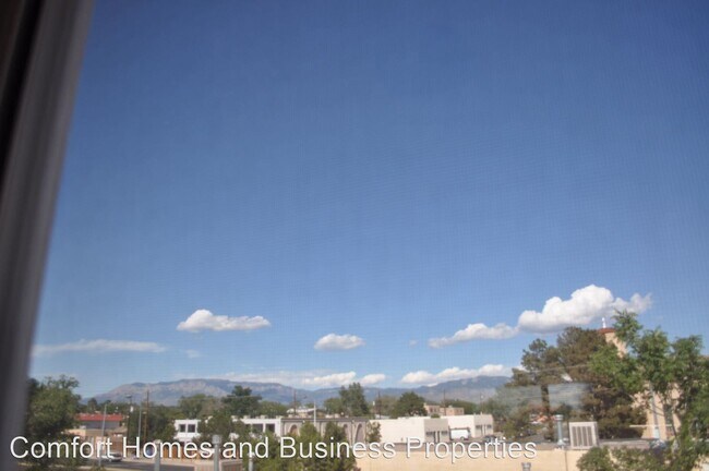 Building Photo - 1710 Coal Pl SE