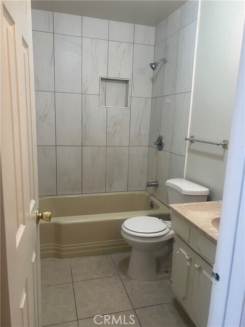 Foto del edificio - 44302 Kirkland Ave