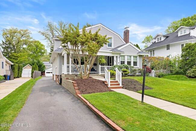 Foto del edificio - 409 Grassmere Avenue