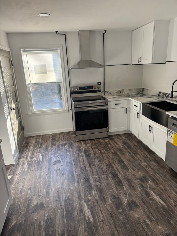 Foto del edificio - 3 Keller Ave