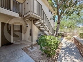 Building Photo - 6900 E Princess Dr