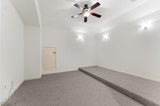Building Photo - 3 N Beech Springs Cir