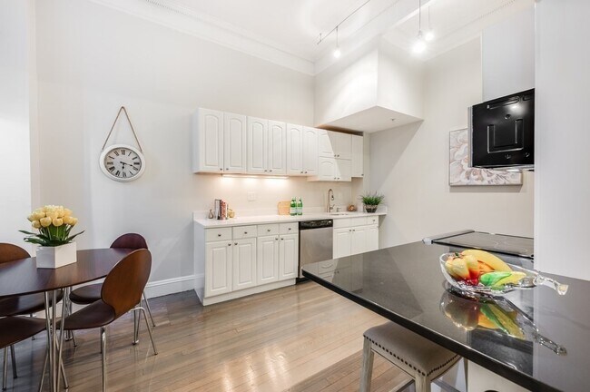 Foto del edificio - 479 Beacon St