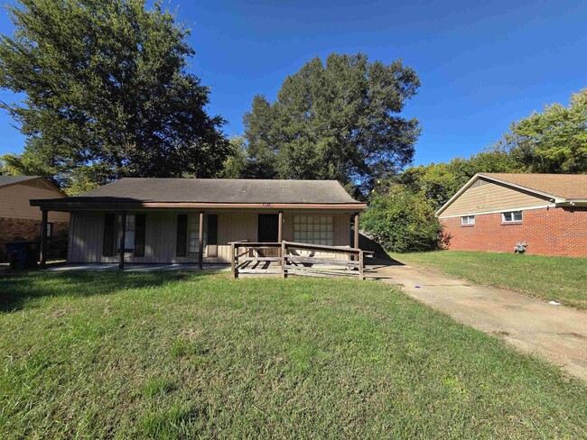 Building Photo - 4573 Appleville St