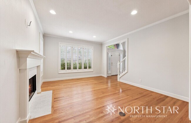 Foto del edificio - Beautiful Home Near Westlake Park