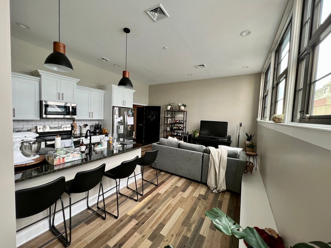 Foto principal - 409 Lackawanna Ave