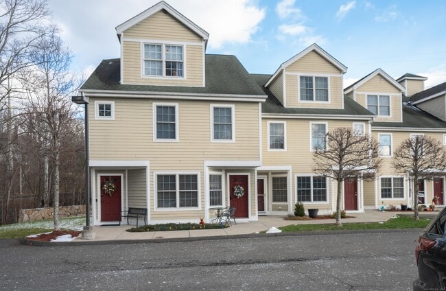 Foto del edificio - 793 Federal Rd