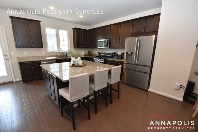 Building Photo - 2610 Hardaway Cir