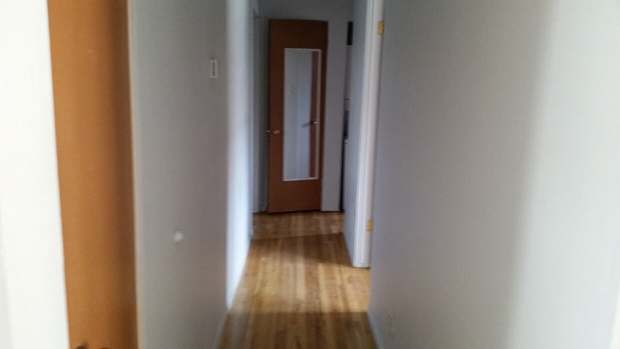 Building Photo - 645 Colorado River Blvd