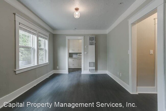 Building Photo - 7437 N Saint Louis Ave