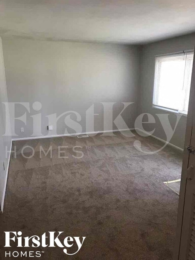 Building Photo - 9525 E 39th Pl