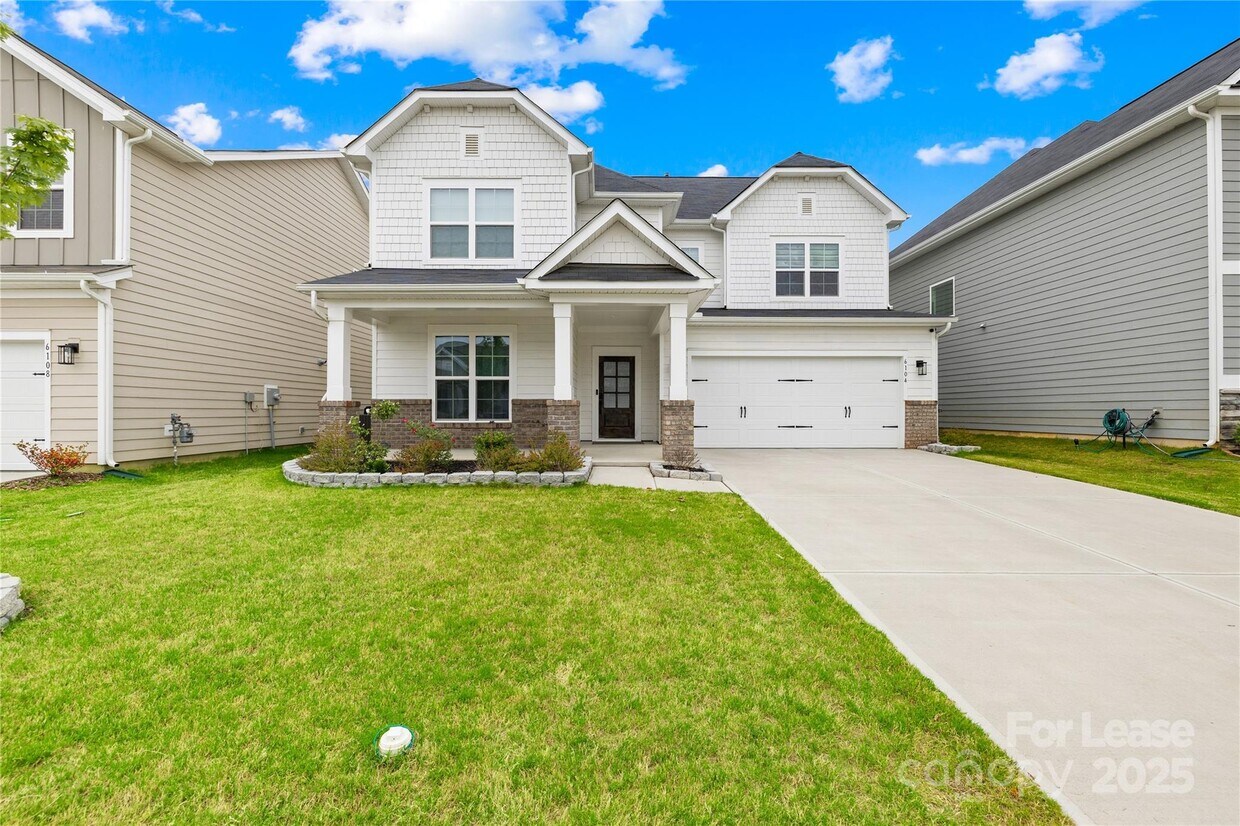 Foto principal - 6104 Balham Ct
