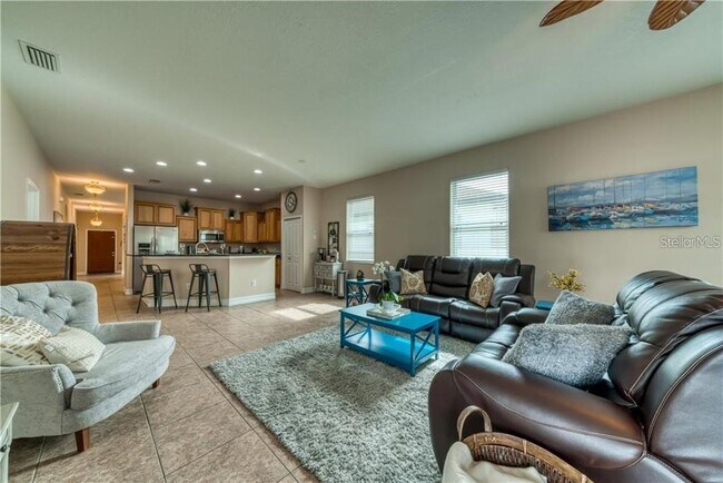 Foto del edificio - 784 93rd Ave N