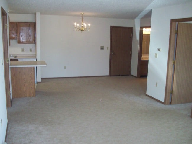 Building Photo - Grace Manor Apts., LLC