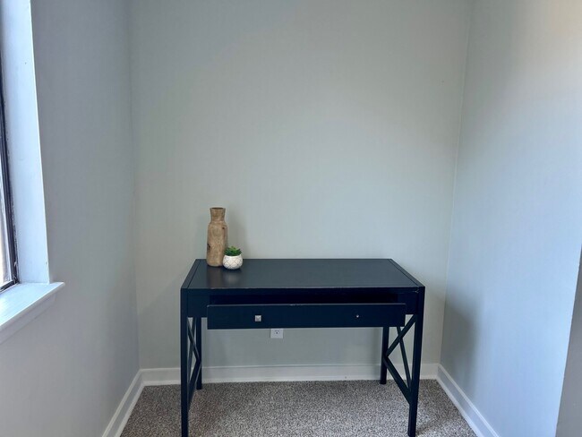 Foto del edificio - 1530 Fort Johnson Rd