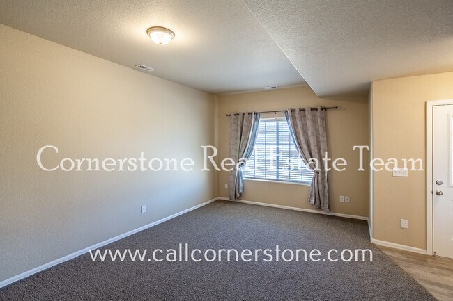 Photo - 1872 Springs Vista St House