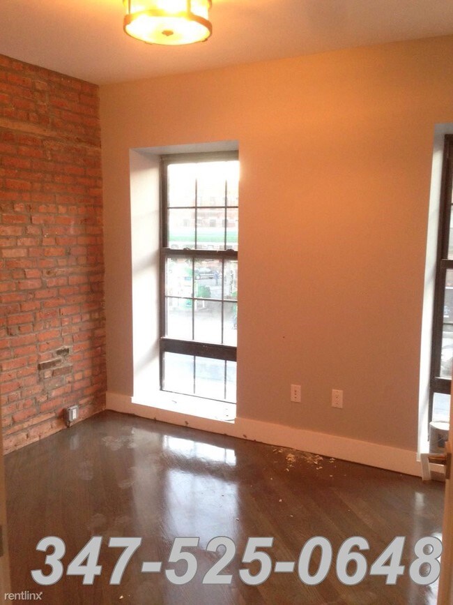 Building Photo - 252 Union Ave
