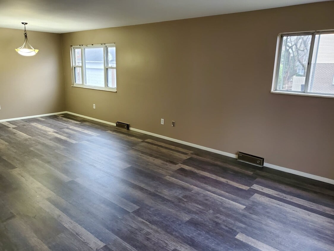 Foto principal - 613 N 25th St