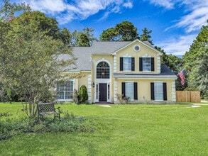Building Photo - 400 Cambridge Ct