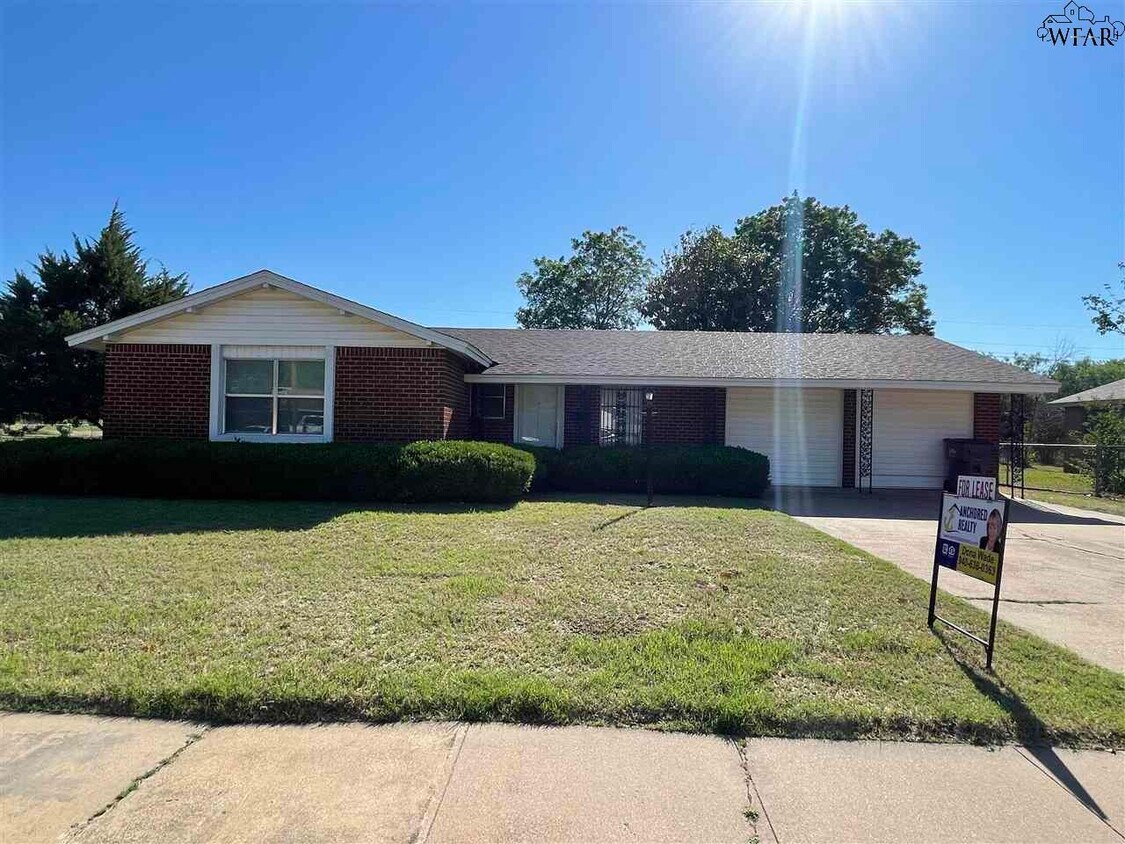 Foto principal - 5016 Rock Point St