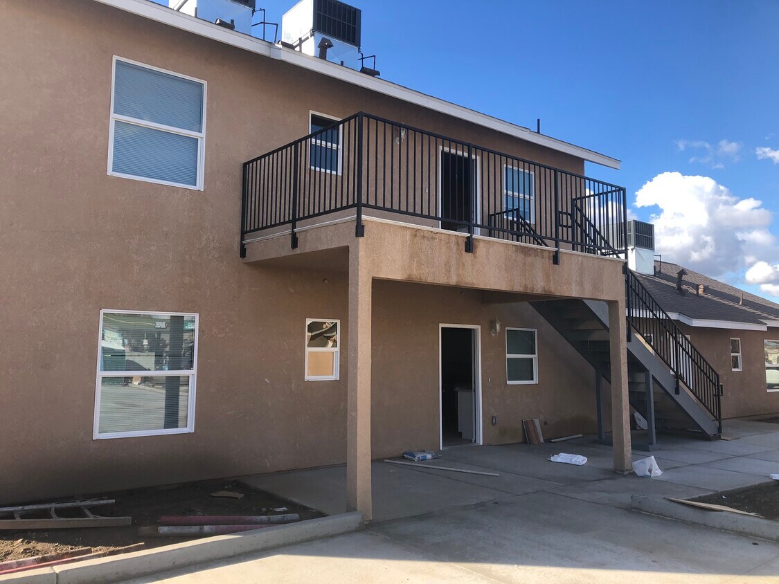 Foto principal - 430 W Pine St