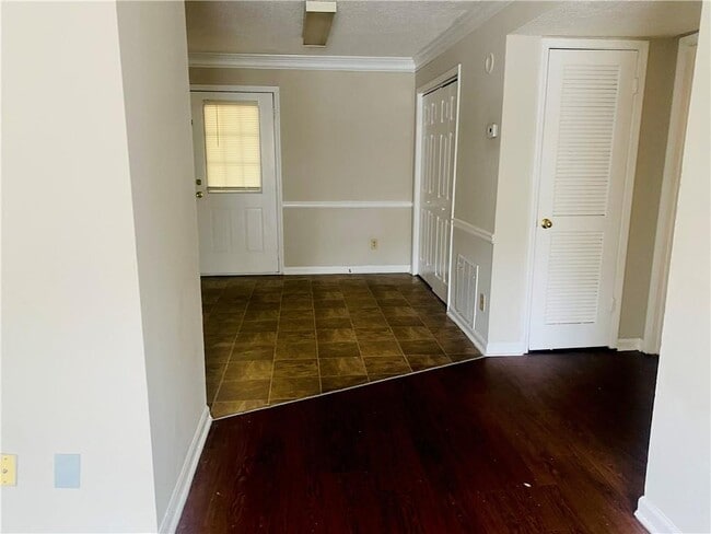 Building Photo - 493 Stone Mountain St