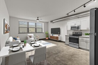 Building Photo - Station House | Near The Loop
