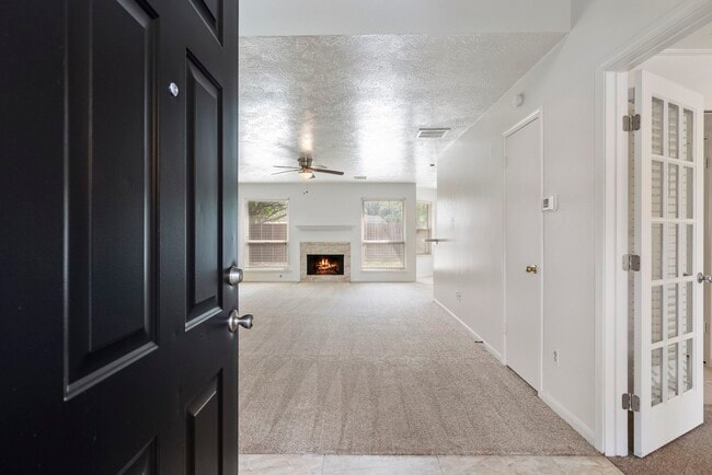 Building Photo - 21610 Bluebonnet Meadow Ln