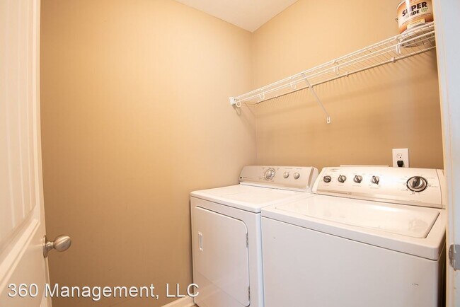Building Photo - 3 br, 2 bath House - 398 Embry Ln