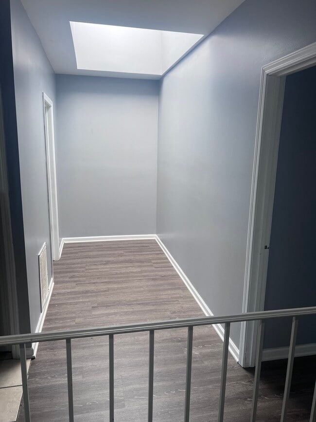 Foto del edificio - 4909 W 14th St