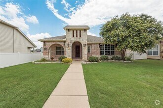 Building Photo - 1004 Caudle Ln