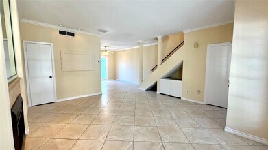 Building Photo - 11710 Southlake Dr