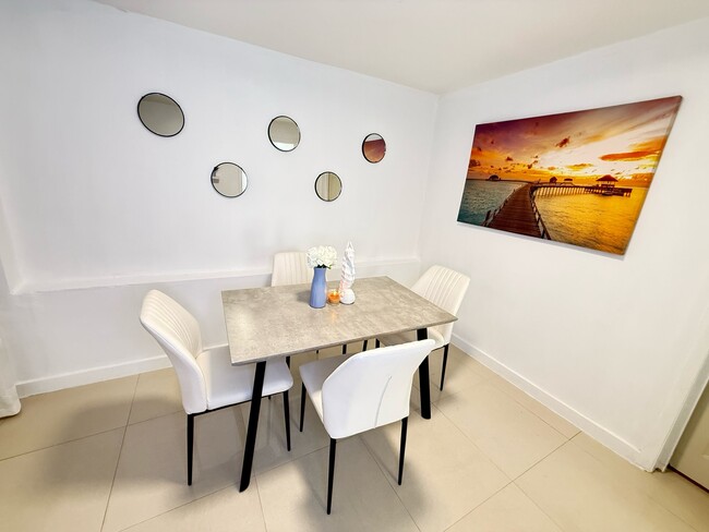 Photo - 414 NW 53rd St (Miami, FL) Apartment