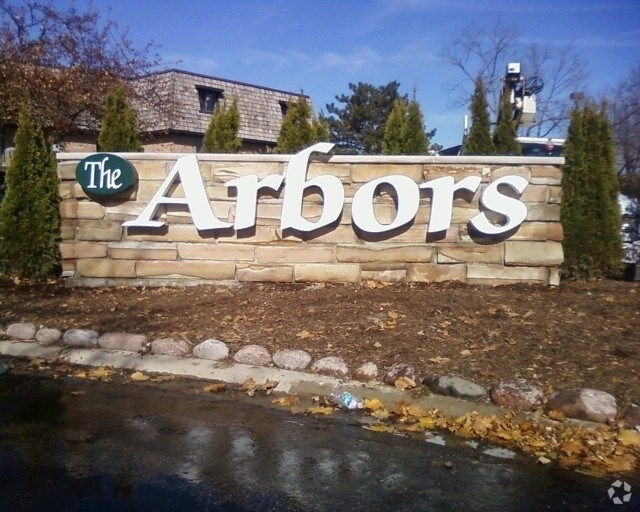 Oak Creek Condominiums Homes Apartments for Rent Buffalo Grove, IL